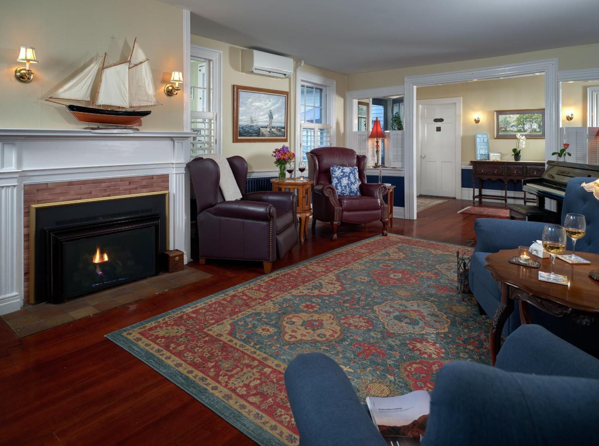Old Manse Inn Brewster Dış mekan fotoğraf