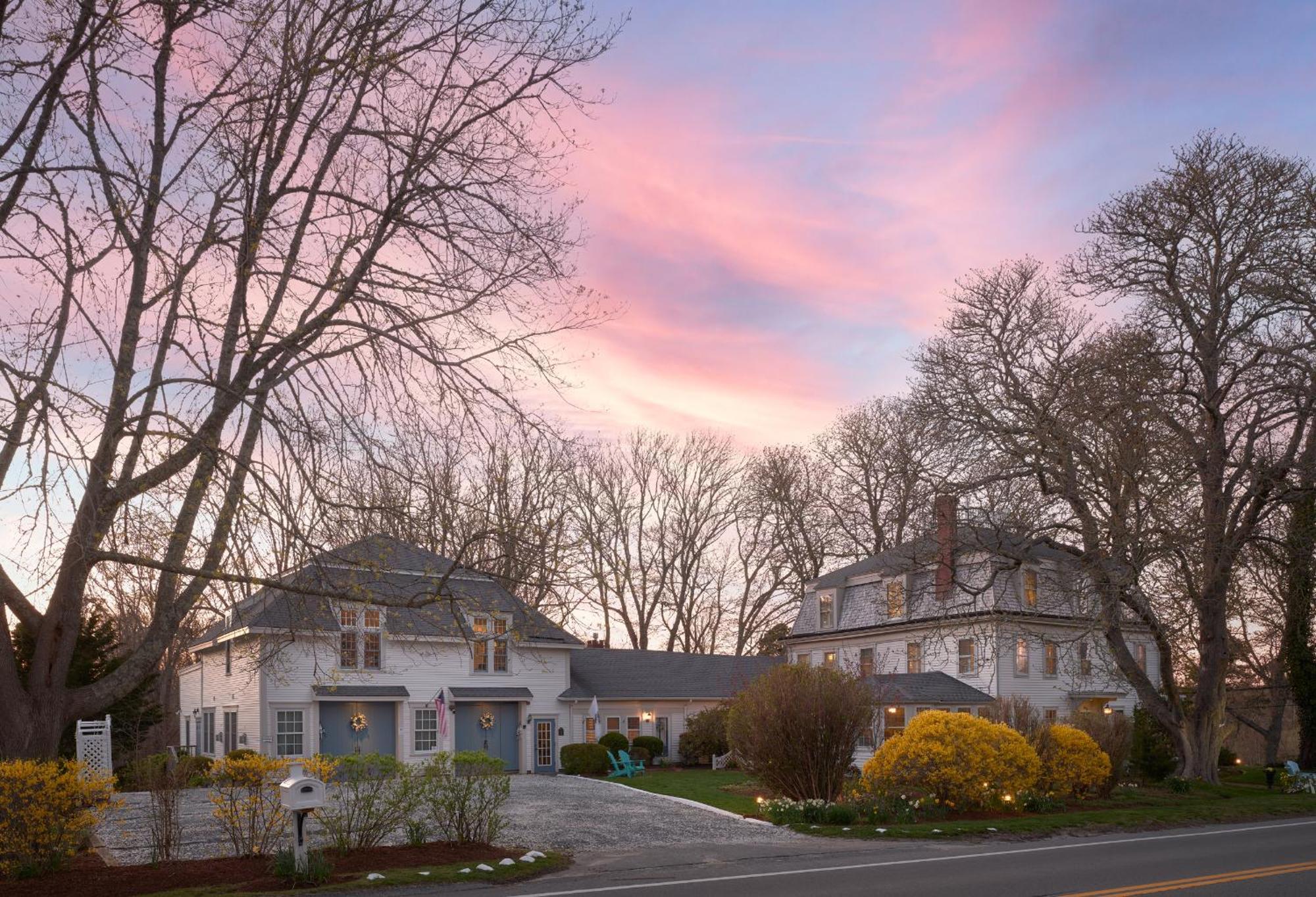 Old Manse Inn Brewster Dış mekan fotoğraf